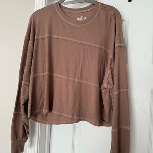 Hollister Women's Tan Waffle Knit Sweatshirt